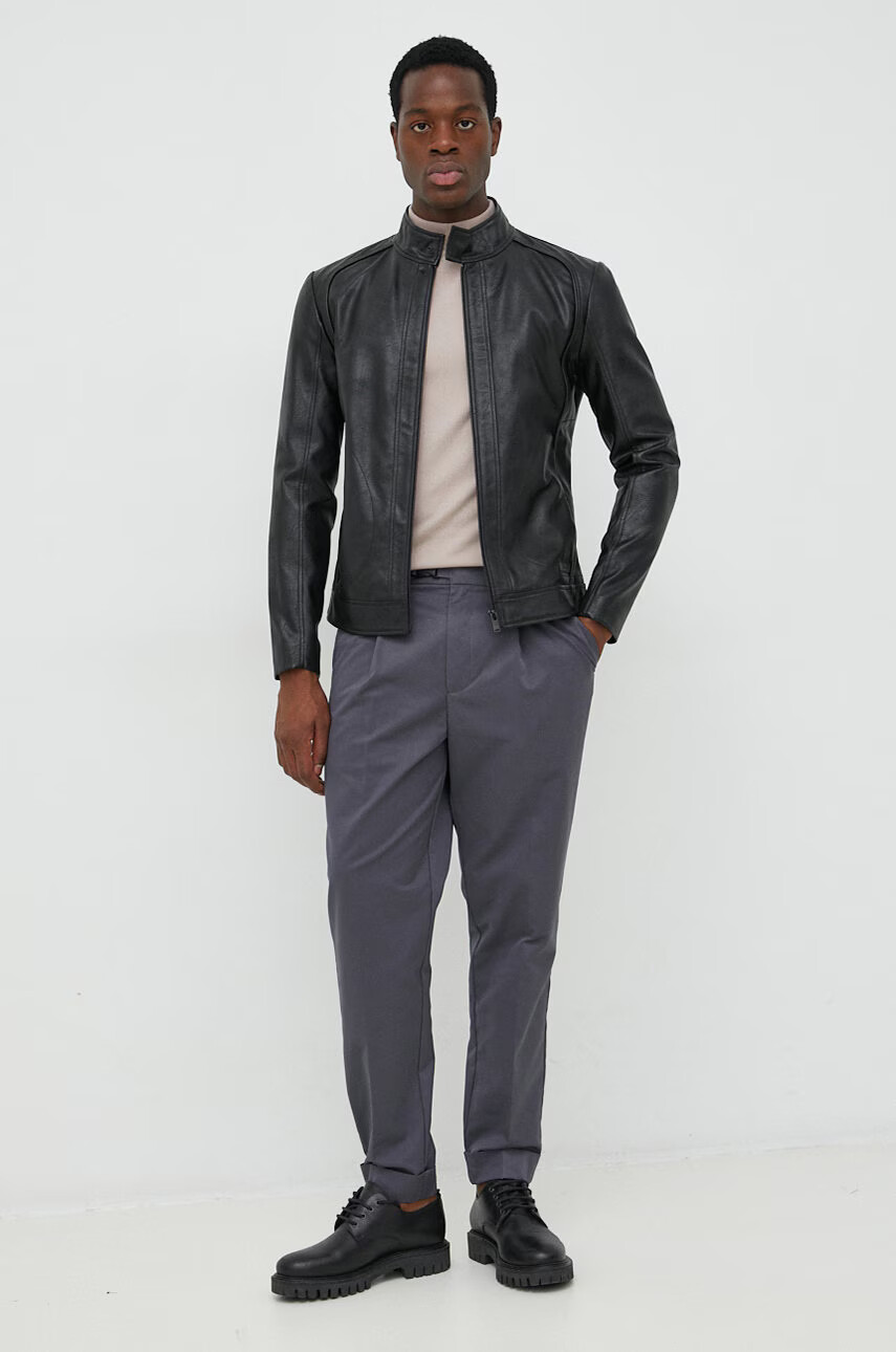 Trussardi Яке в черно с преходна изолация - Pepit.bg