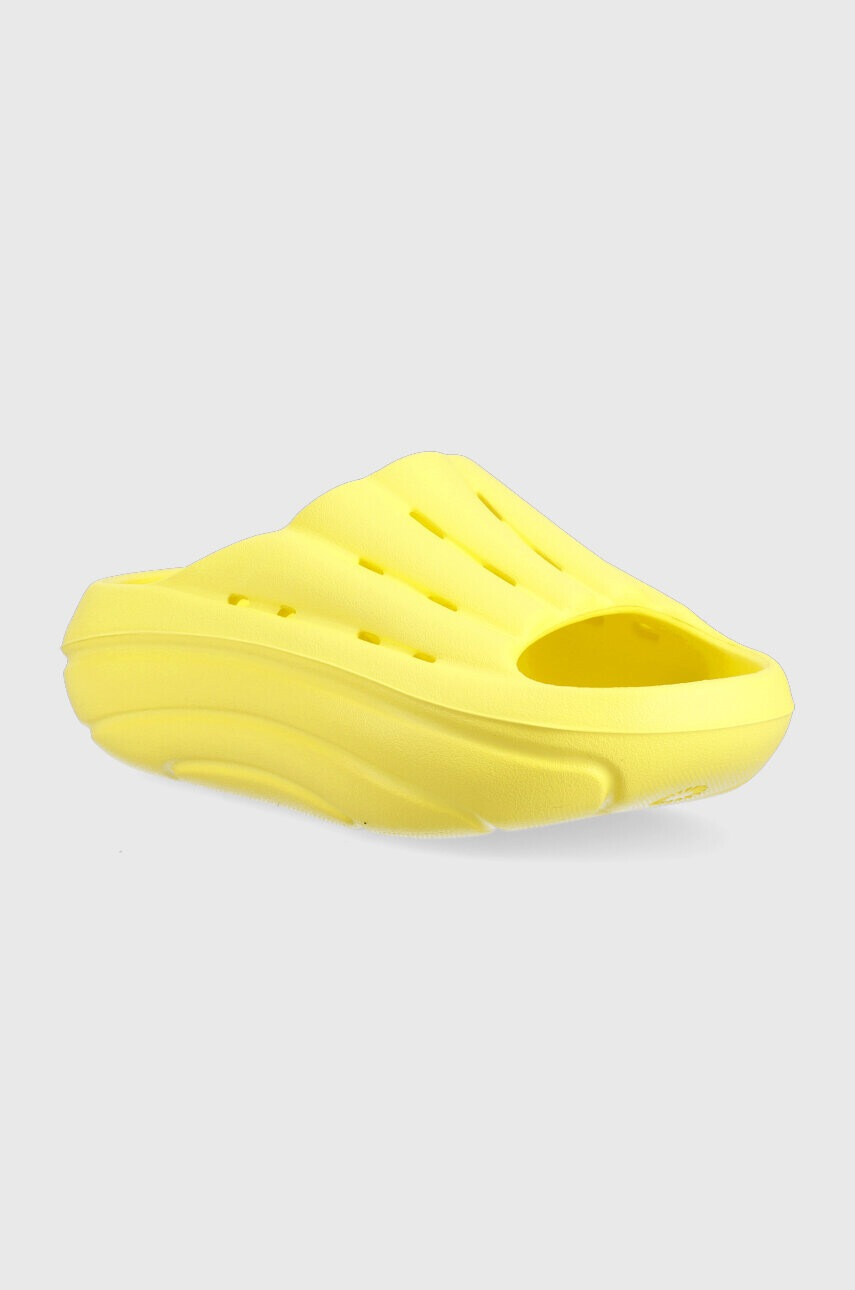 Ugg Чехли Foamo Slide в зелено с платформа 1136880 - Pepit.bg