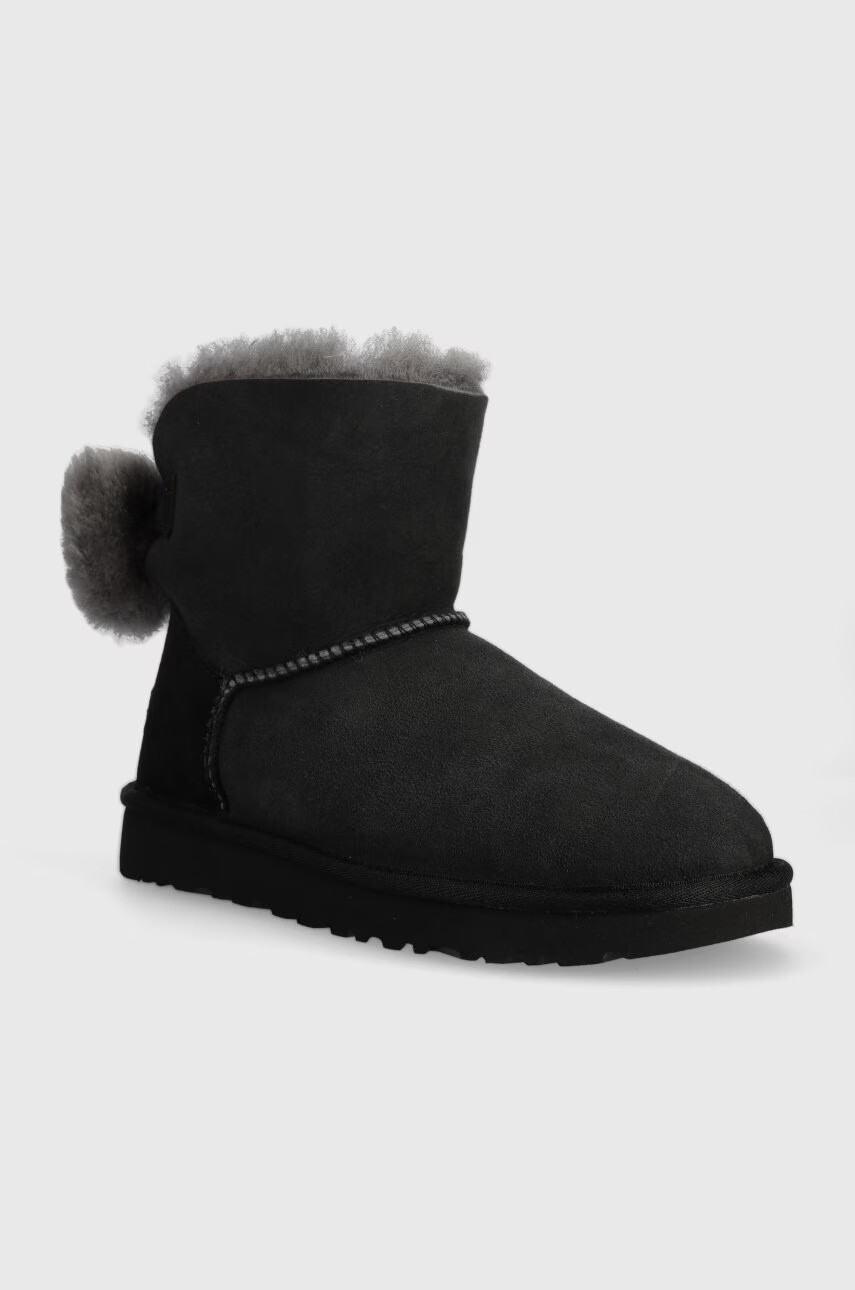 Ugg Детски велурени апрески W Mini Bailey Fuzzy Bow - Pepit.bg