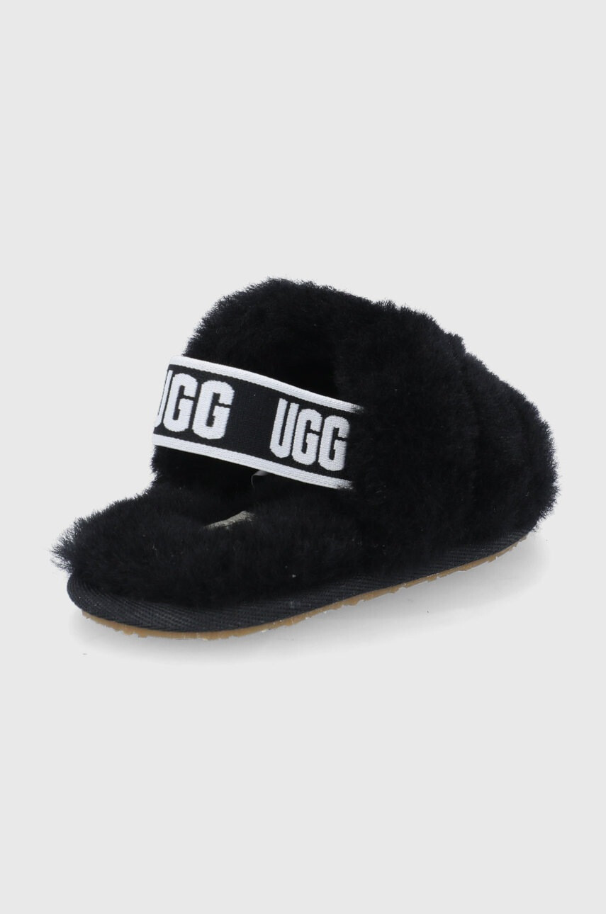 Ugg Детски вълнени пантофи в черно - Pepit.bg