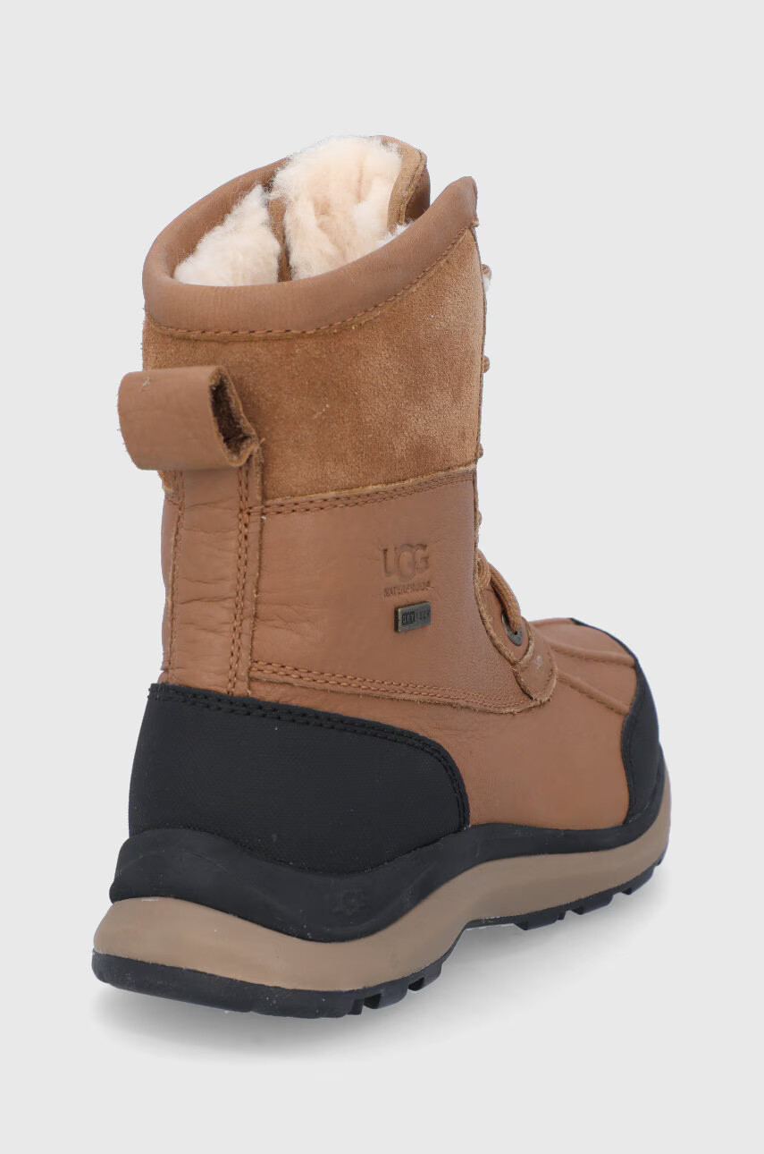 Ugg Кожени апрески Adirondack III Hiker в кафяво - Pepit.bg