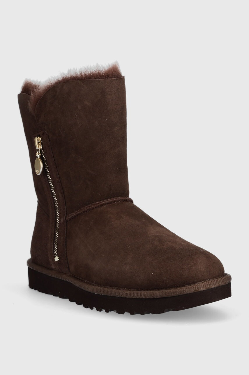 Ugg Кожени апрески W Bailey Zip Short в кафяво - Pepit.bg