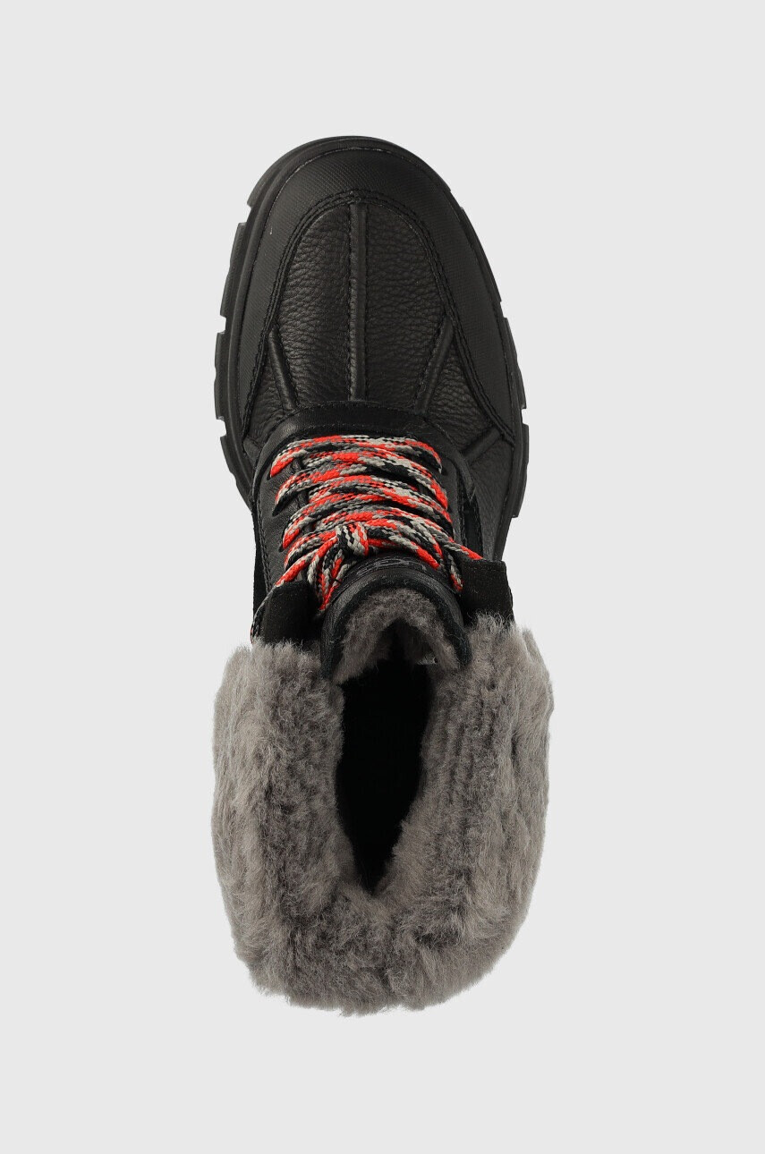 Ugg Кожени боти W Ashton Addie в черно с платформа с изолация - Pepit.bg