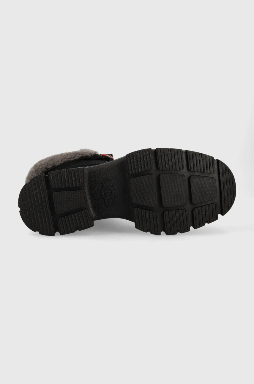 Ugg Кожени боти W Ashton Addie в черно с платформа с изолация - Pepit.bg