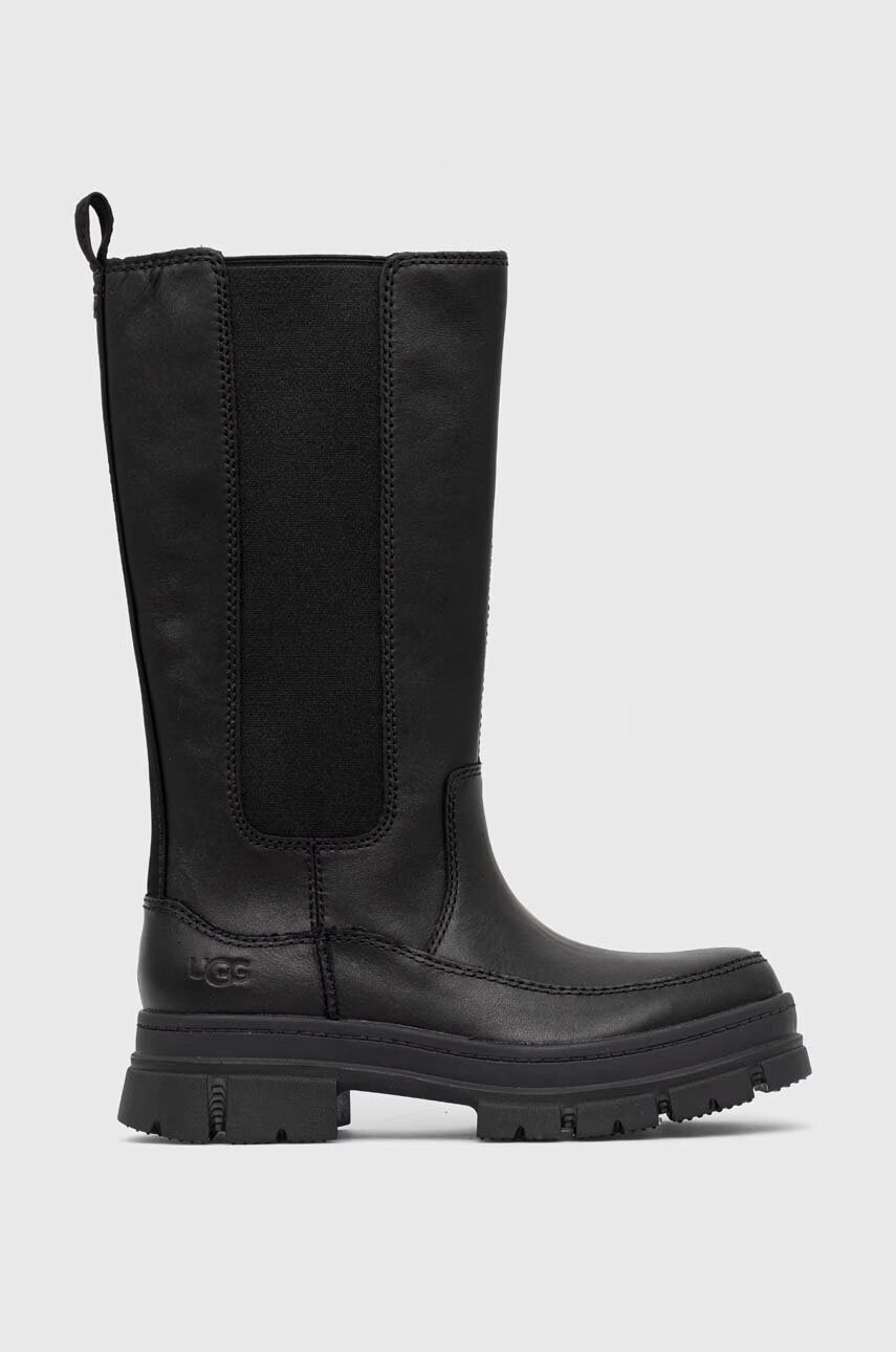 Ugg Кожени ботуши W Ashton High Chelsea дамски в черно с равна подметка - Pepit.bg