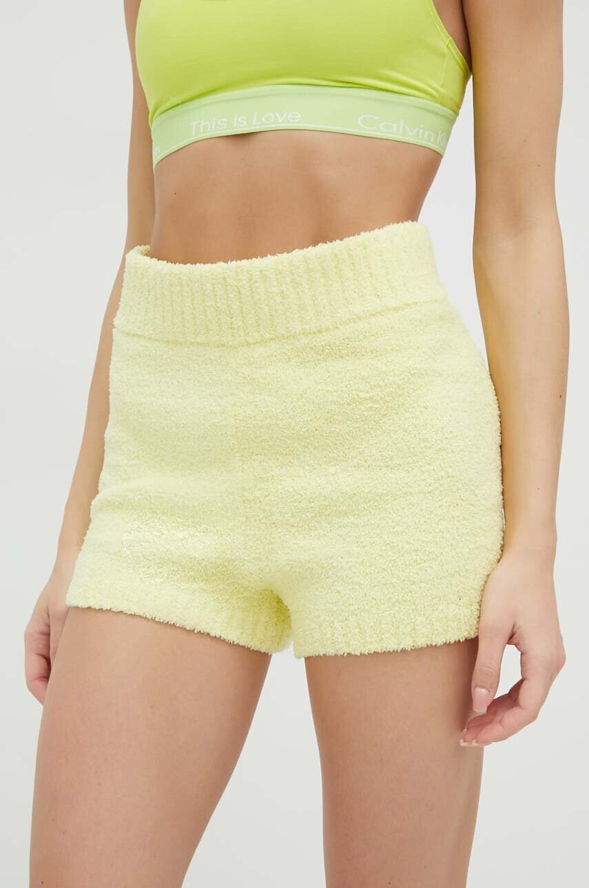 Ugg Къс панталон - Pepit.bg