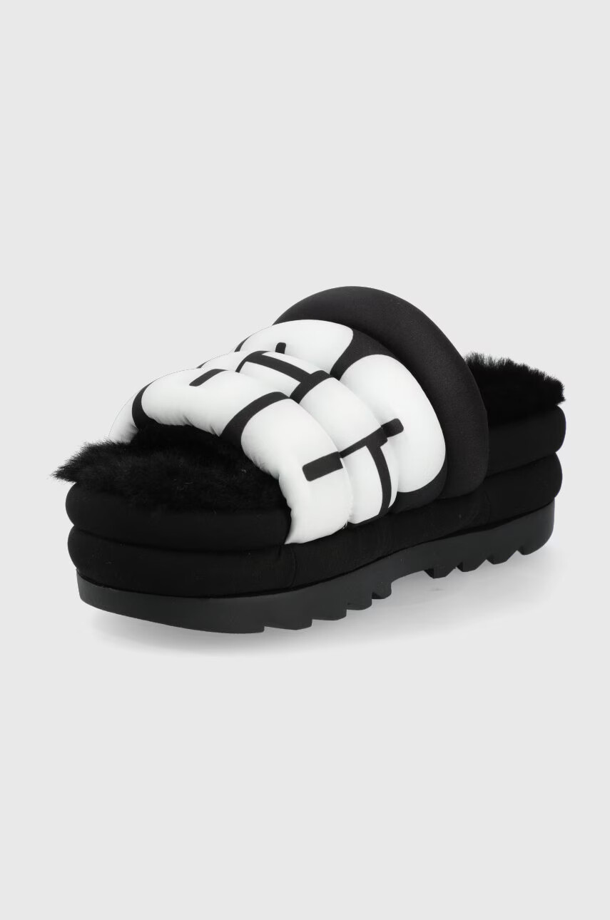 Ugg Пантофи Maxi Slide в черно - Pepit.bg