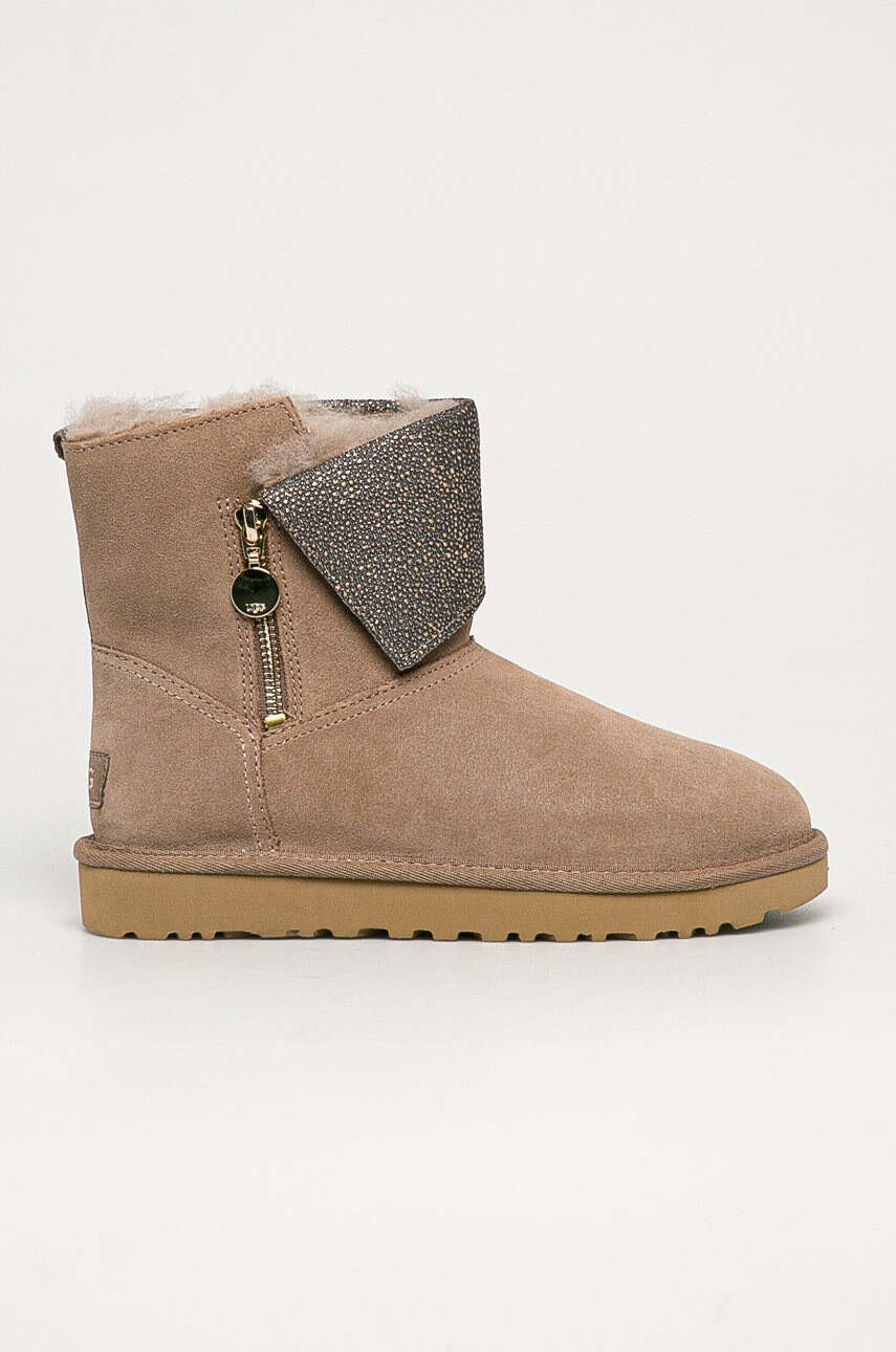Ugg Велурени апрески Classic Caviar Mini - Pepit.bg