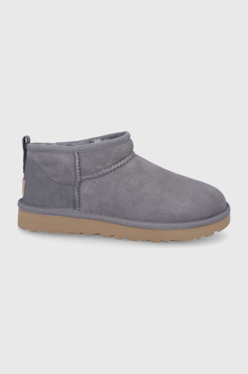 Ugg Велурени апрески Classic Ultra Mini - Pepit.bg