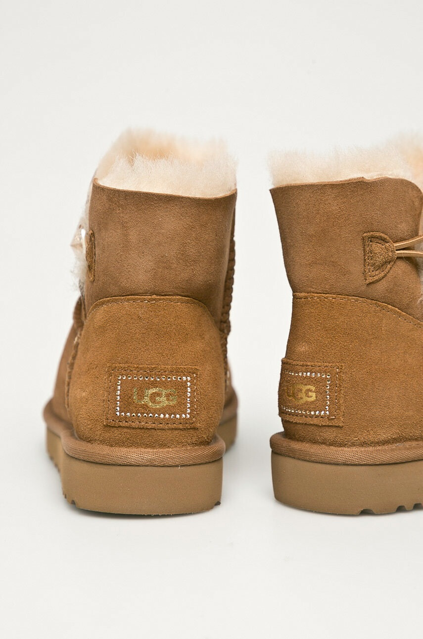 Ugg Велурени апрески Mini Bailey Button Blink - Pepit.bg