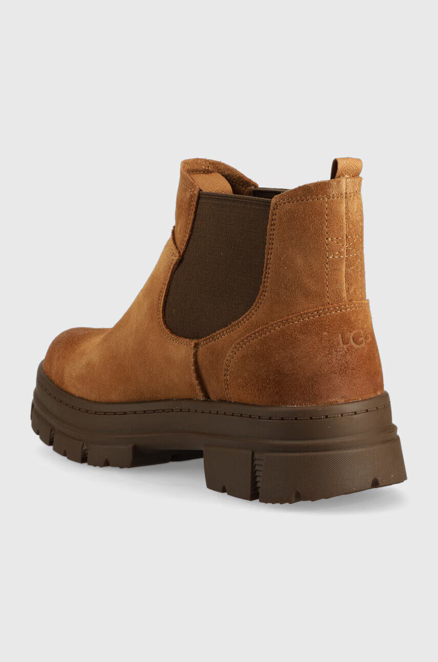 Ugg Велурени боти челси M Skyview Chelsea в кафяво - Pepit.bg