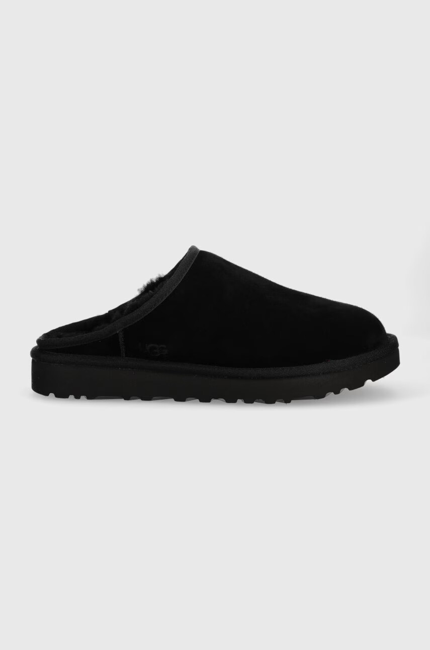 Ugg Велурени чехли M Classic Slip-on в черно - Pepit.bg