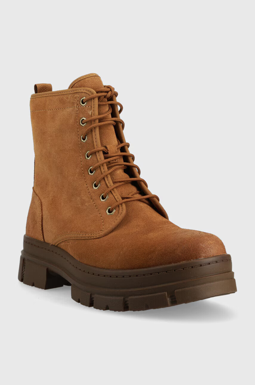 Ugg Велурени туристически обувки Skyview Service Boot в кафяво - Pepit.bg
