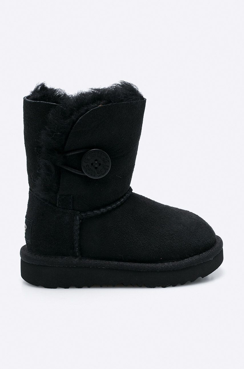 Ugg Зимни обувки Bailey Button в черно - Pepit.bg