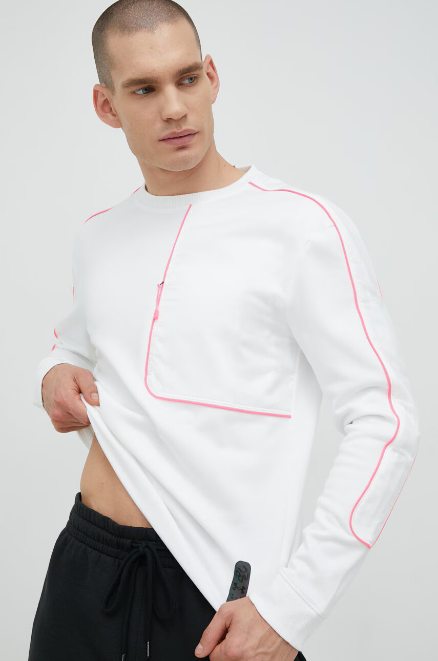 Under Armour Блуза с дълги ръкави за бягане в бяло - Pepit.bg