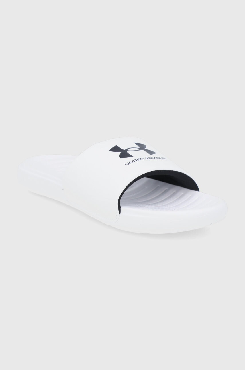 Under Armour Чехли 3023761 - Pepit.bg