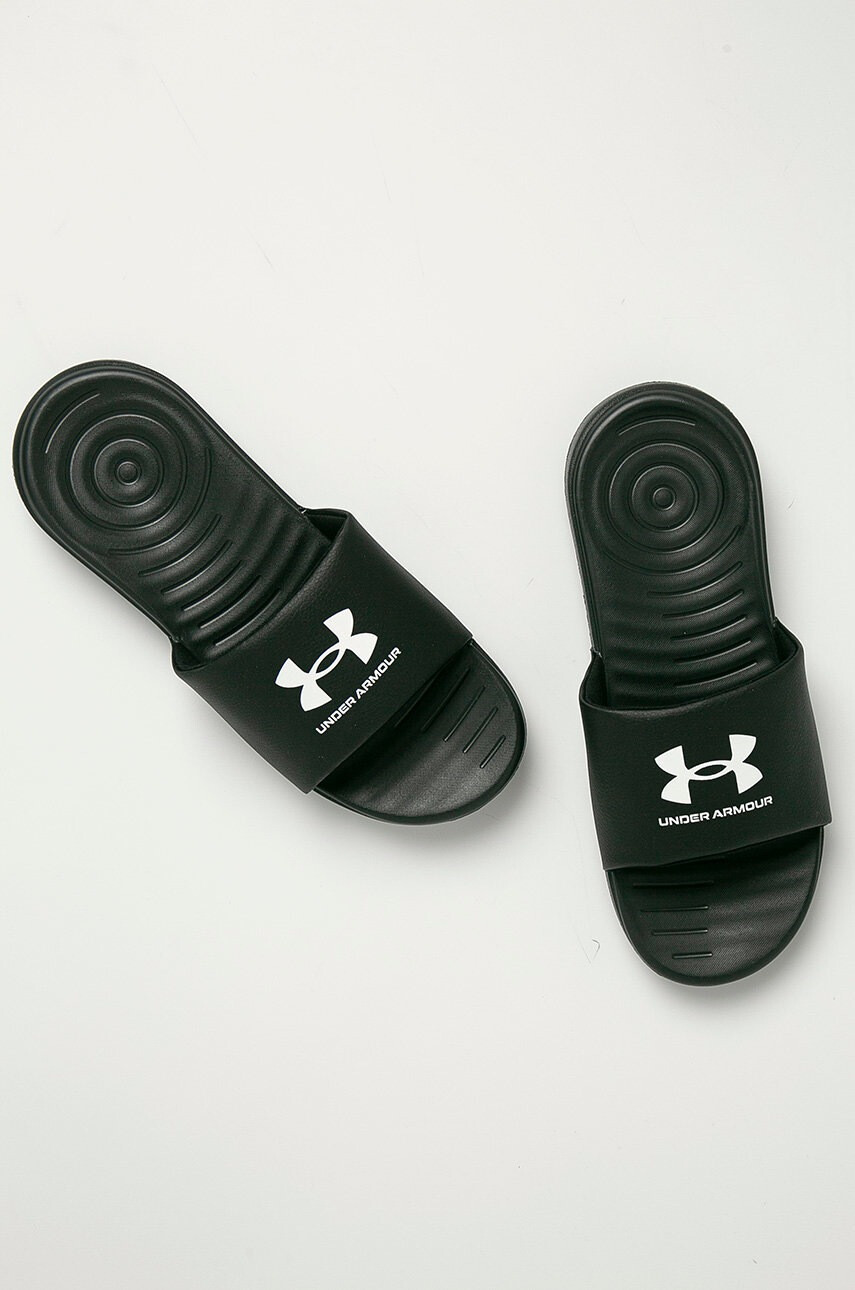Under Armour Чехли 3023761 - Pepit.bg