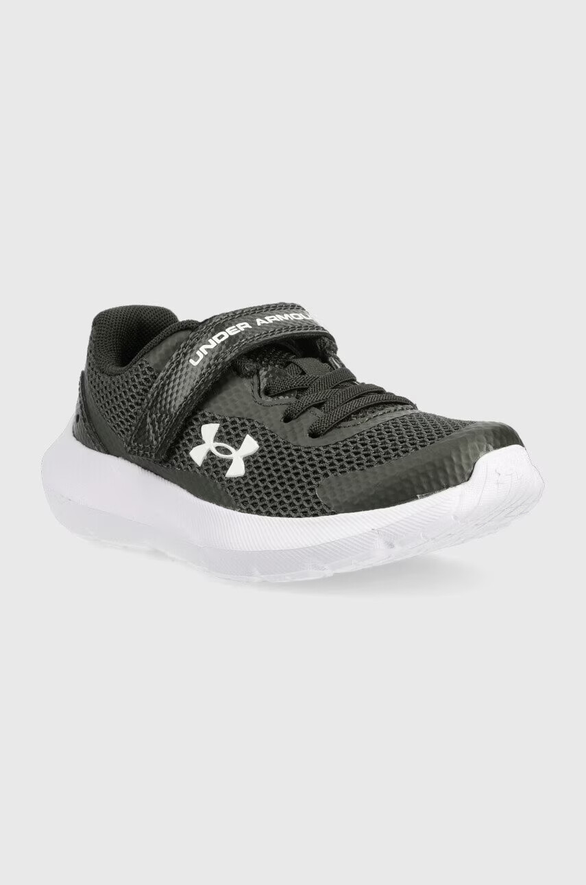 Under Armour Детски маратонки в черно - Pepit.bg