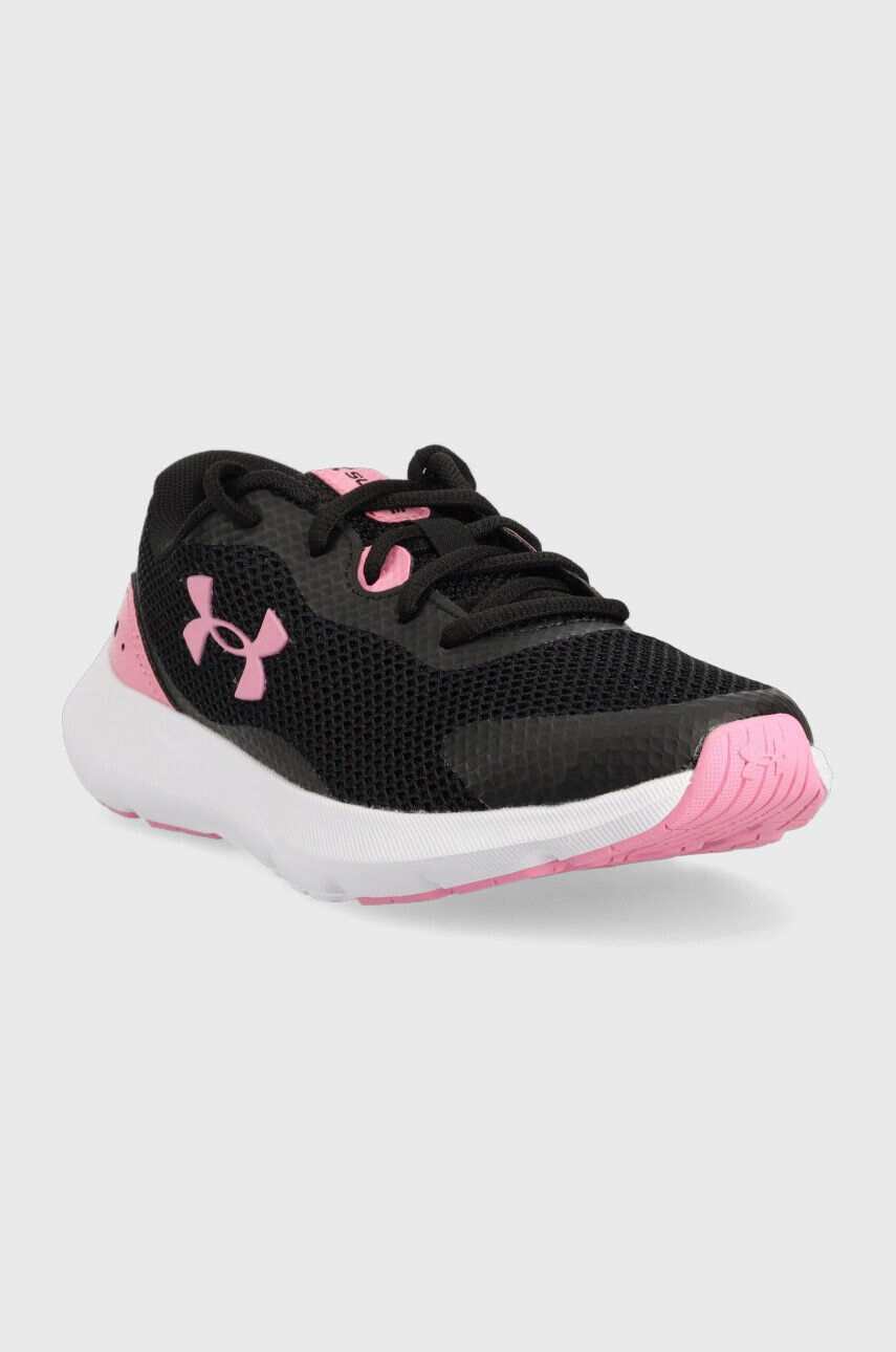 Under Armour Детски маратонки в черно - Pepit.bg