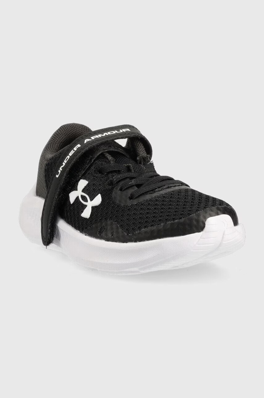 Under Armour Детски Маратонки Ua Gps Pursuit 3 Ac в черно - Pepit.bg