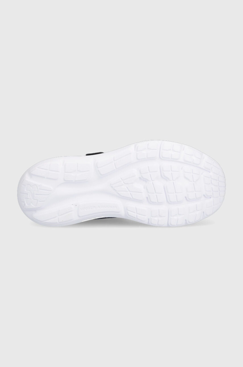 Under Armour Детски обувки 3024990 в черно - Pepit.bg