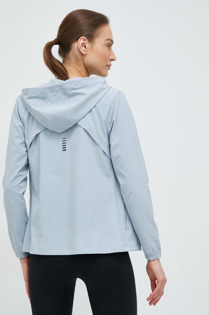 Under Armour Яке за бягане OutRun The Storm в черно - Pepit.bg