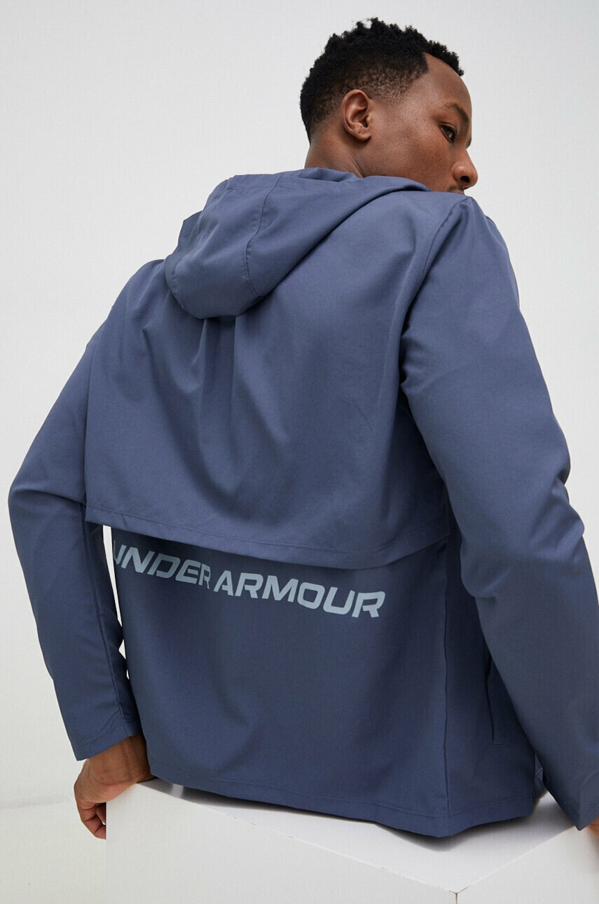 Under Armour Яке за бягане Storm в сиво - Pepit.bg