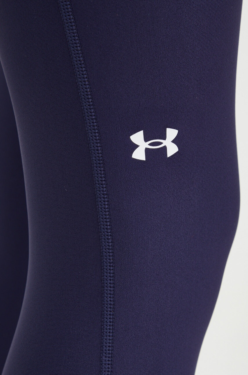Under Armour Клин за трениране в черно с изчистен дизайн - Pepit.bg
