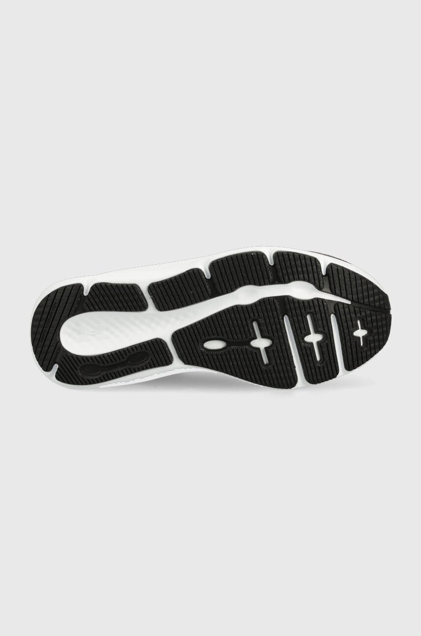 Under Armour Обувки за бягане Charged Pursuit 3 3024889 в черно - Pepit.bg