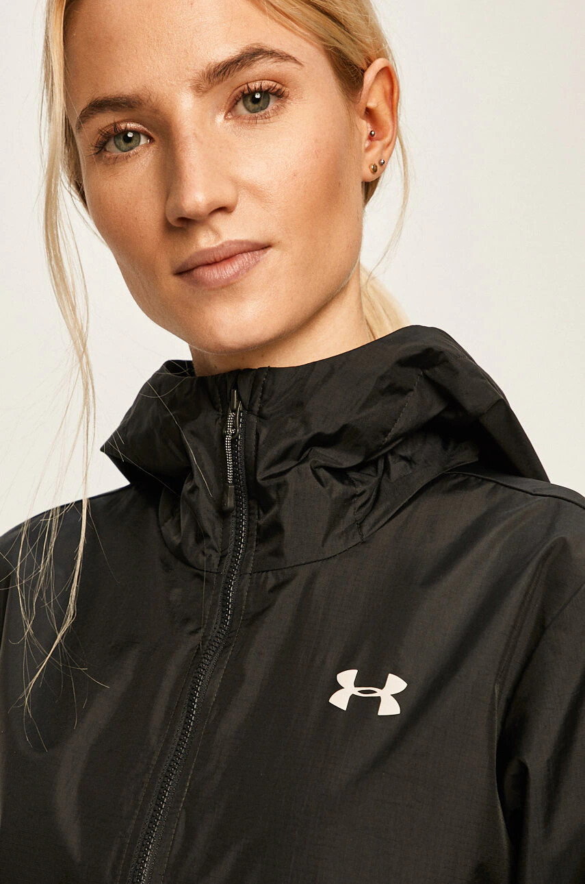 Under Armour Непромокаемо яке 1321443 - Pepit.bg