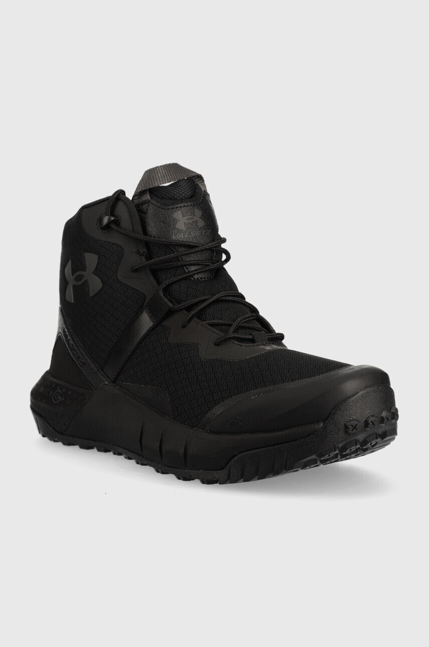 Under Armour Обувки Micro G Valsetz Mid в черно - Pepit.bg