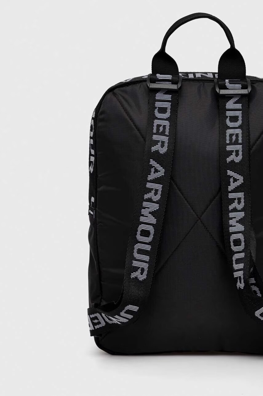Under Armour Раница в черно голям размер с изчистен дизайн - Pepit.bg