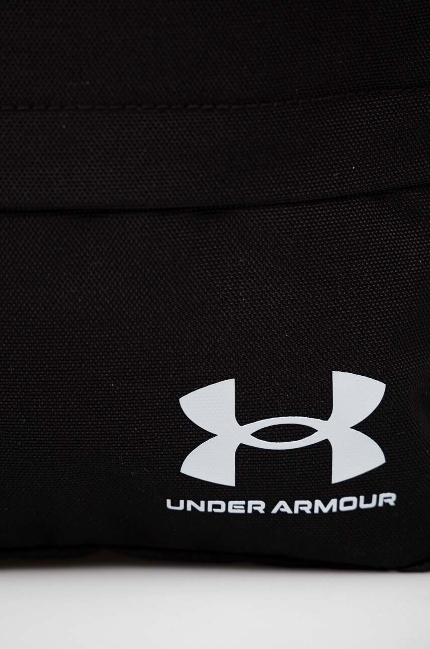 Under Armour Раница в черно голям размер с изчистен дизайн - Pepit.bg