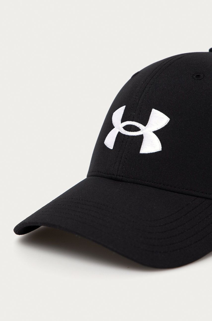 Under Armour Шапка 1361547 в черно с апликация - Pepit.bg