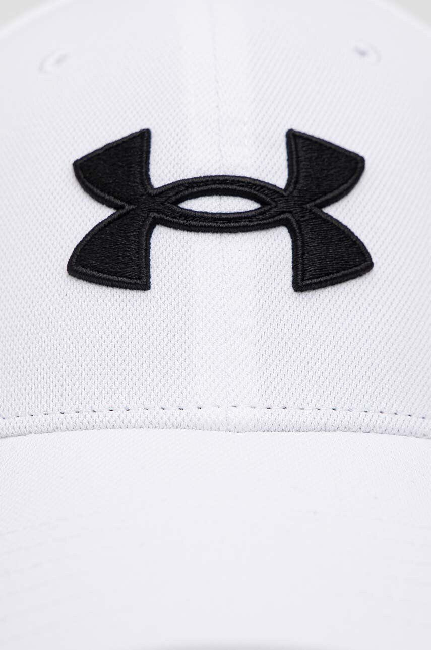 Under Armour Шапка с козирка в бяло с апликация - Pepit.bg