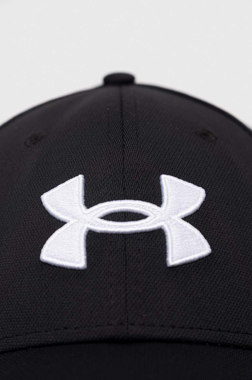 Under Armour Шапка с козирка в черно с апликация - Pepit.bg