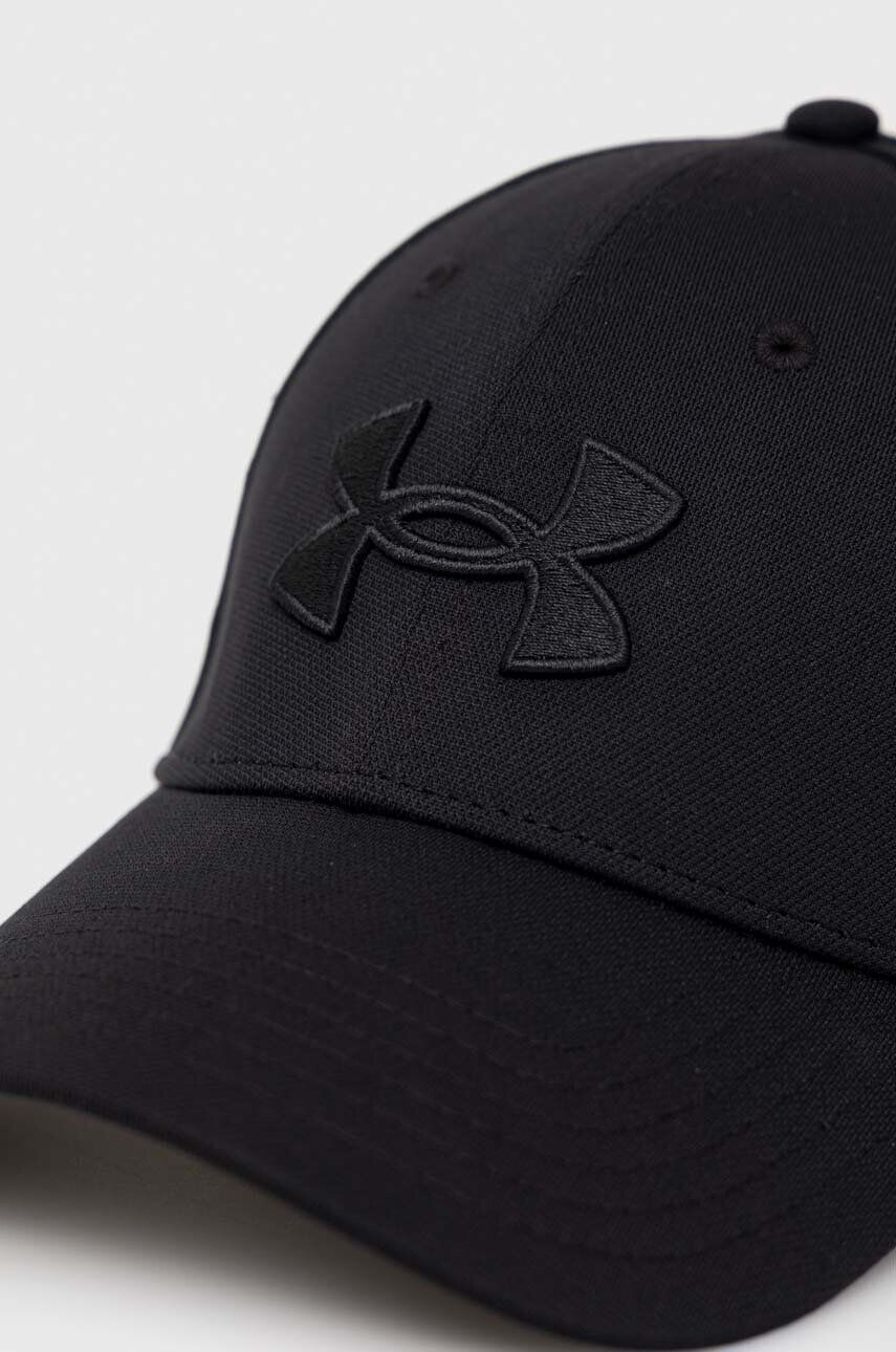 Under Armour Шапка с козирка в черно с апликация - Pepit.bg