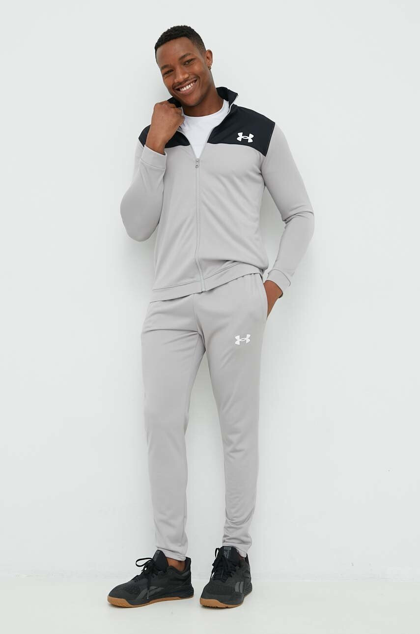 Under Armour Спортен екип - Pepit.bg