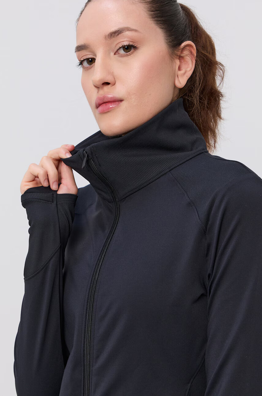 Under Armour Суичър 1365805 дамски в черно с изчистен дизайн - Pepit.bg
