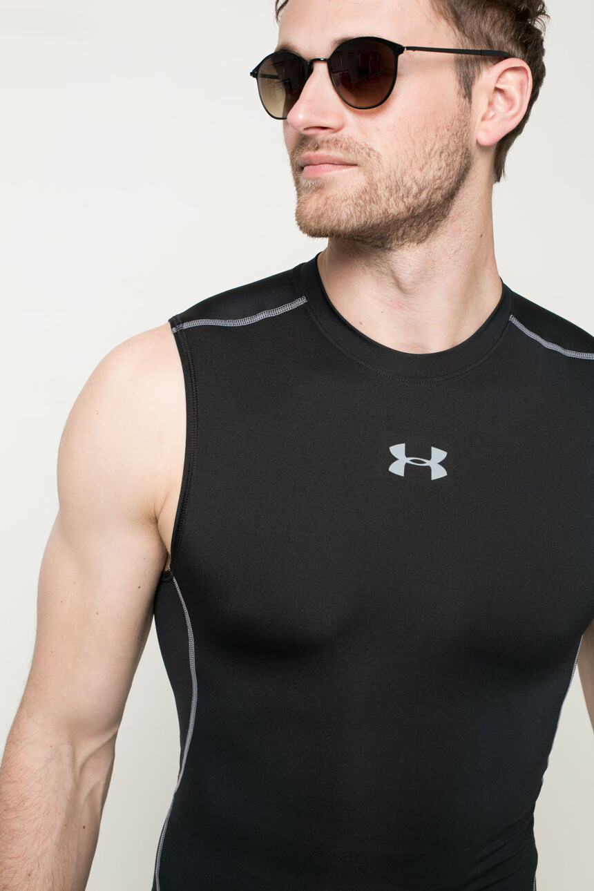 Under Armour Тениска - Pepit.bg