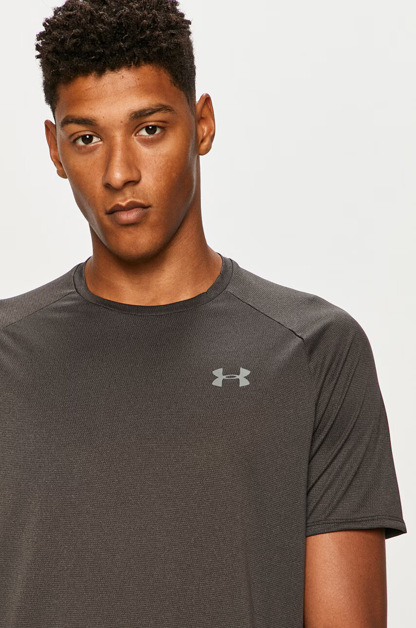 Under Armour Тениска 1345317.001 - Pepit.bg