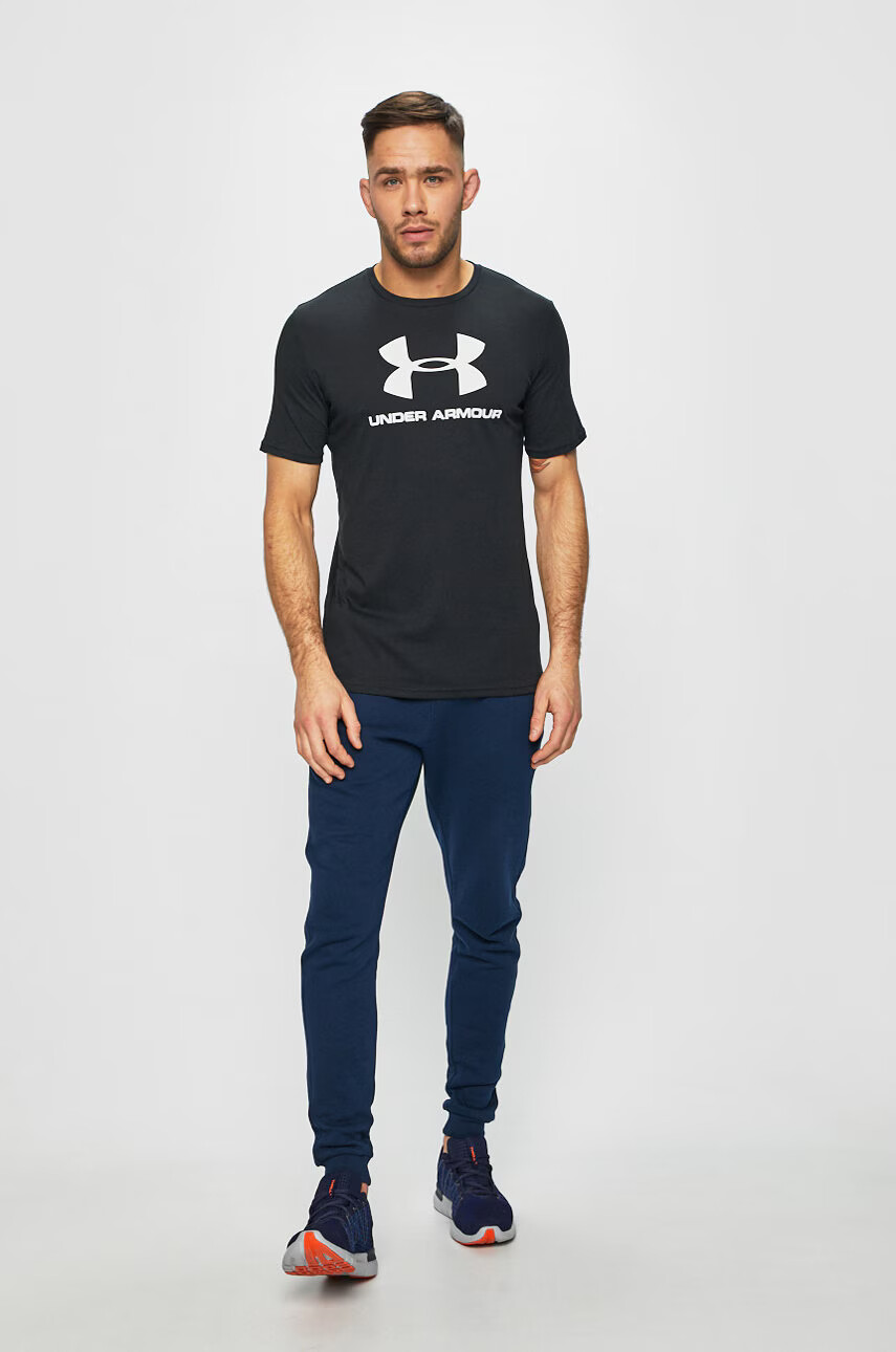 Under Armour Тениска 1329590 в черно с принт - Pepit.bg