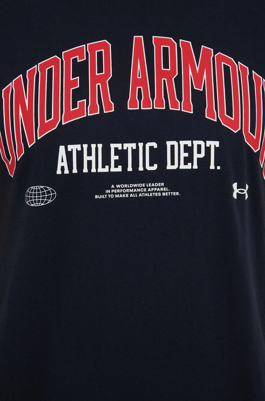 Under Armour Тениска 1370515 в черно с принт - Pepit.bg