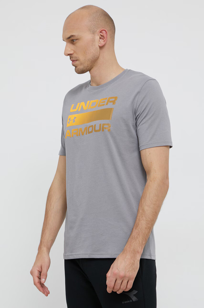 Under Armour Тениска в сиво с принт - Pepit.bg