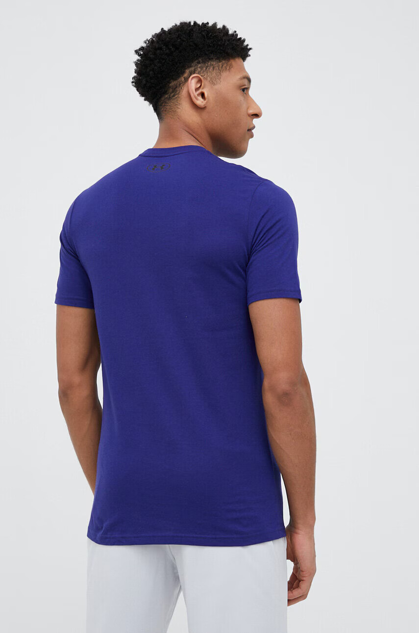 Under Armour Тениска в синьо с изчистен дизайн - Pepit.bg