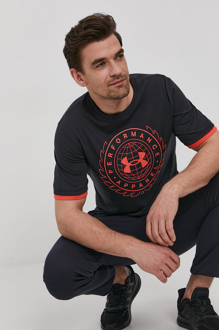 Under Armour Тениска - Pepit.bg