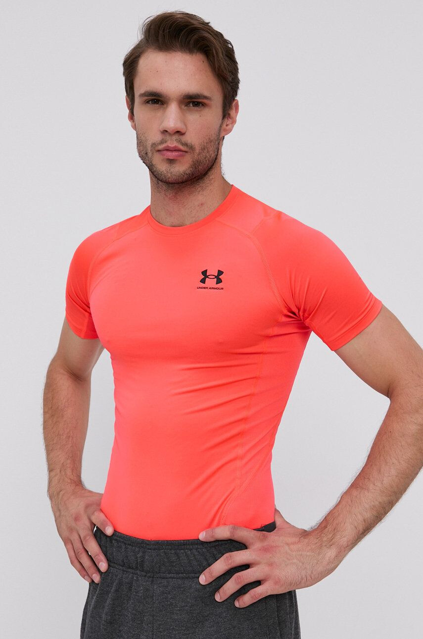 Under Armour Тениска за трениране 1361518 в червено с изчистен дизайн - Pepit.bg