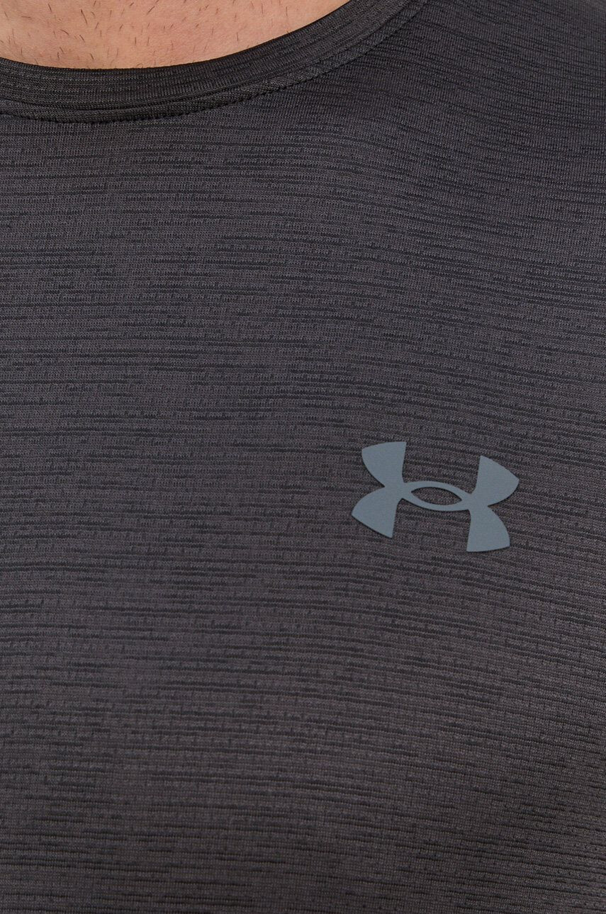 Under Armour Тениска 1361426 мъжка в черно с изчистен дизайн - Pepit.bg