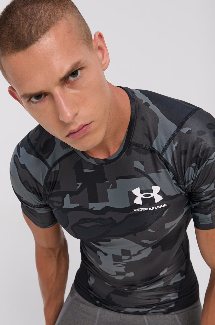 Under Armour Тениска 1361514 - Pepit.bg