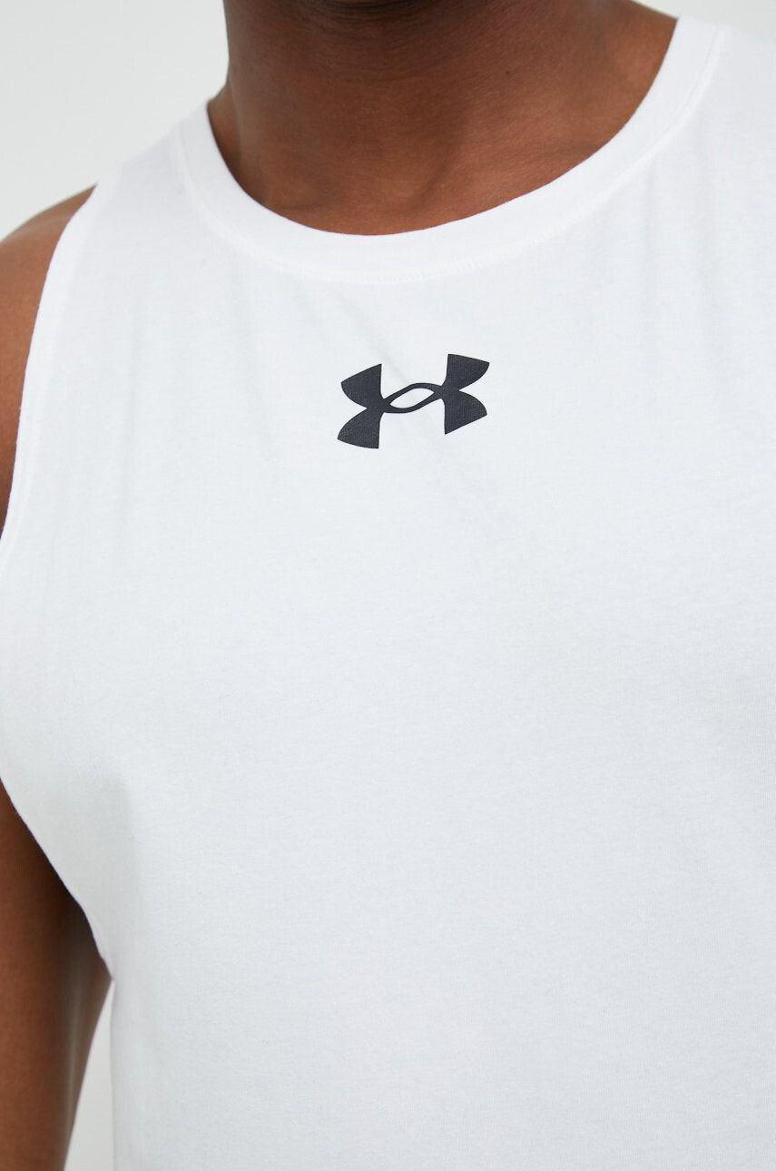 Under Armour Тениска Baseline в бяло - Pepit.bg